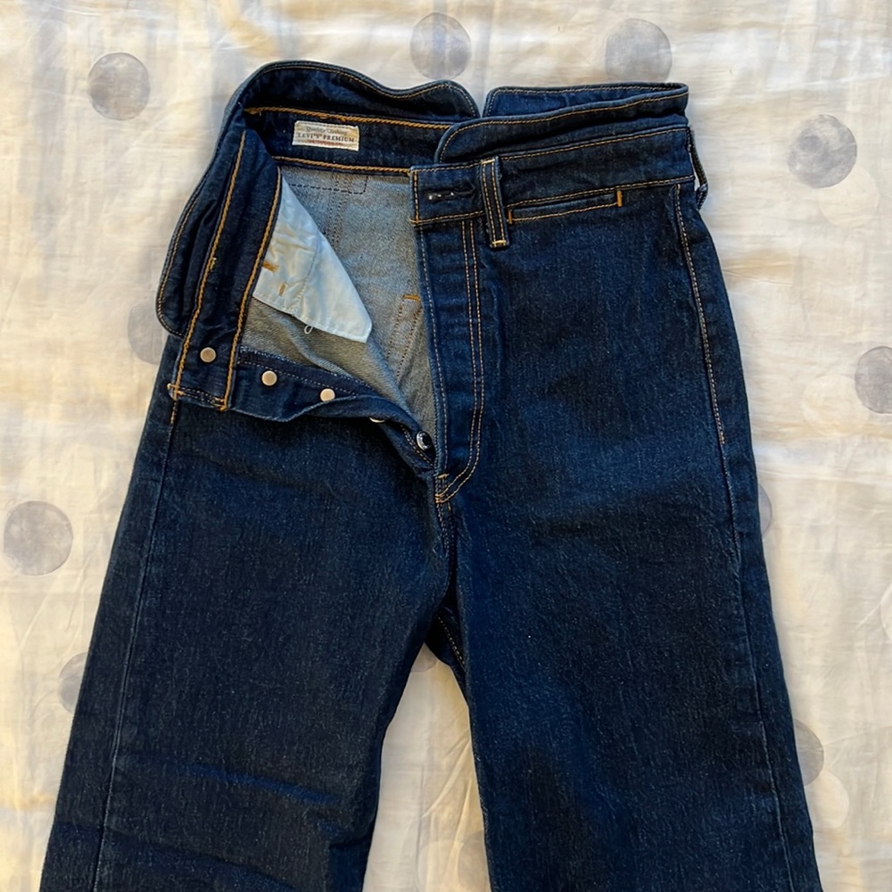 Levis Premium Ribcage